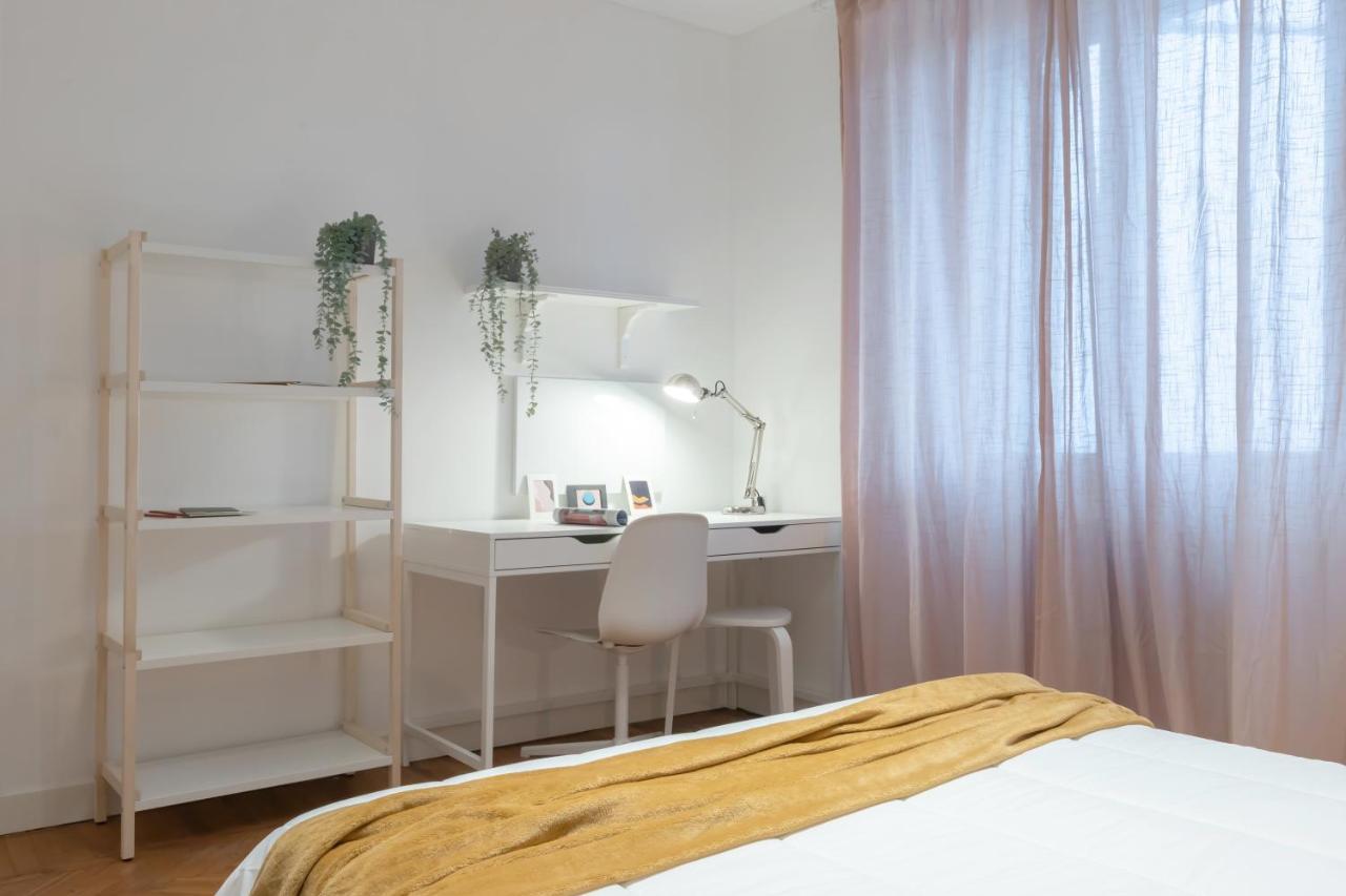 Top Living Apartments - Carducci Турин Экстерьер фото
