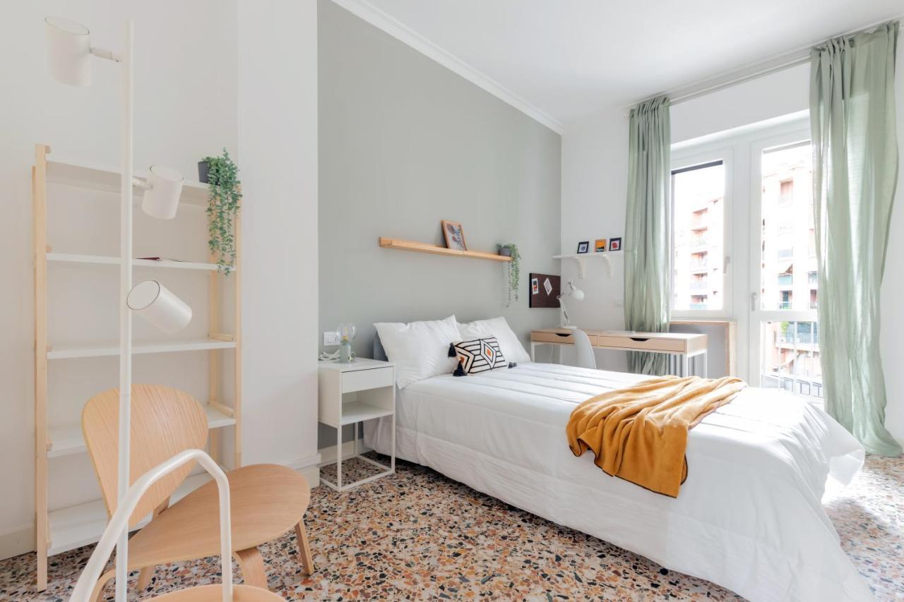 Top Living Apartments - Carducci Турин Экстерьер фото