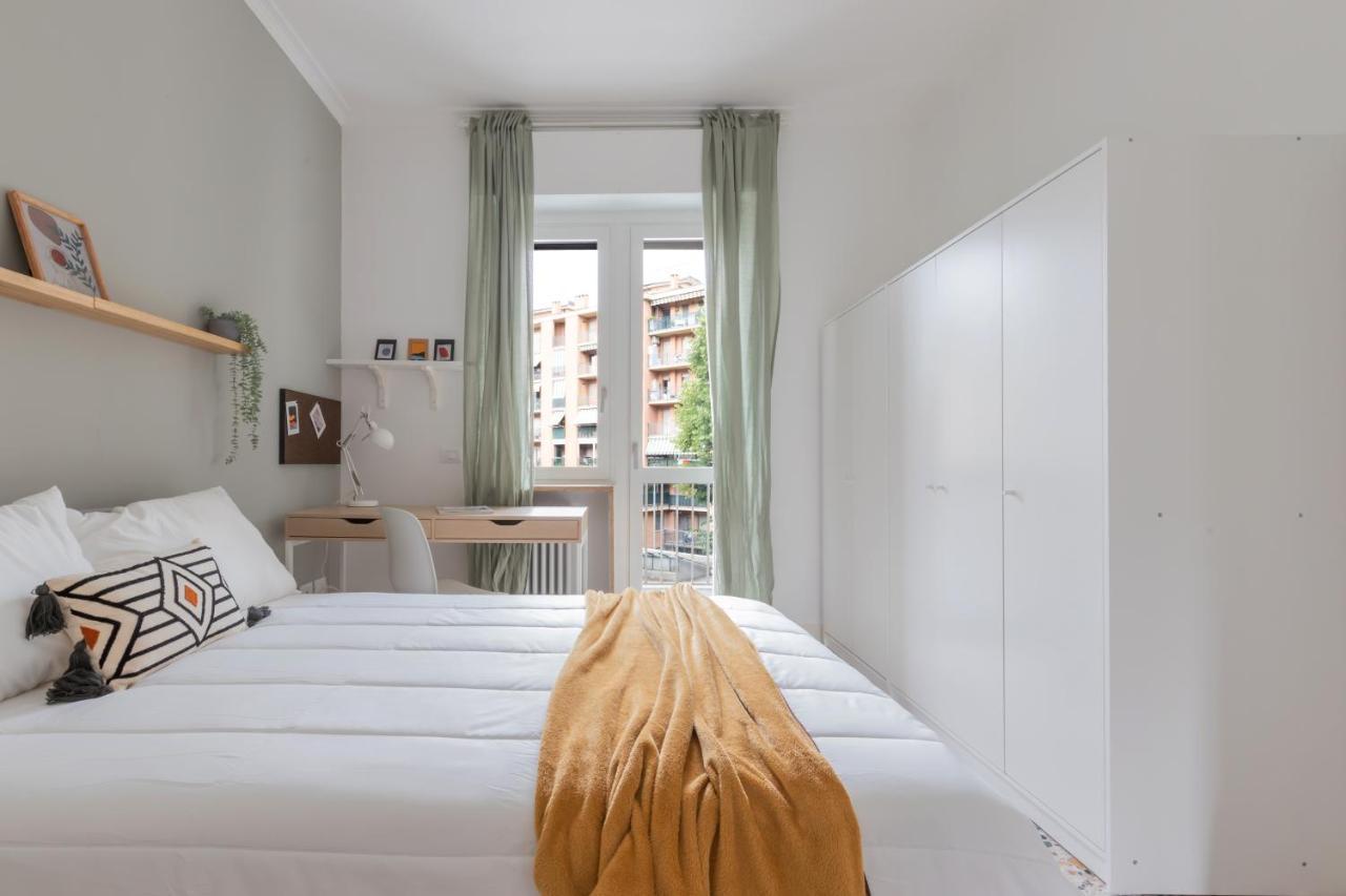 Top Living Apartments - Carducci Турин Экстерьер фото