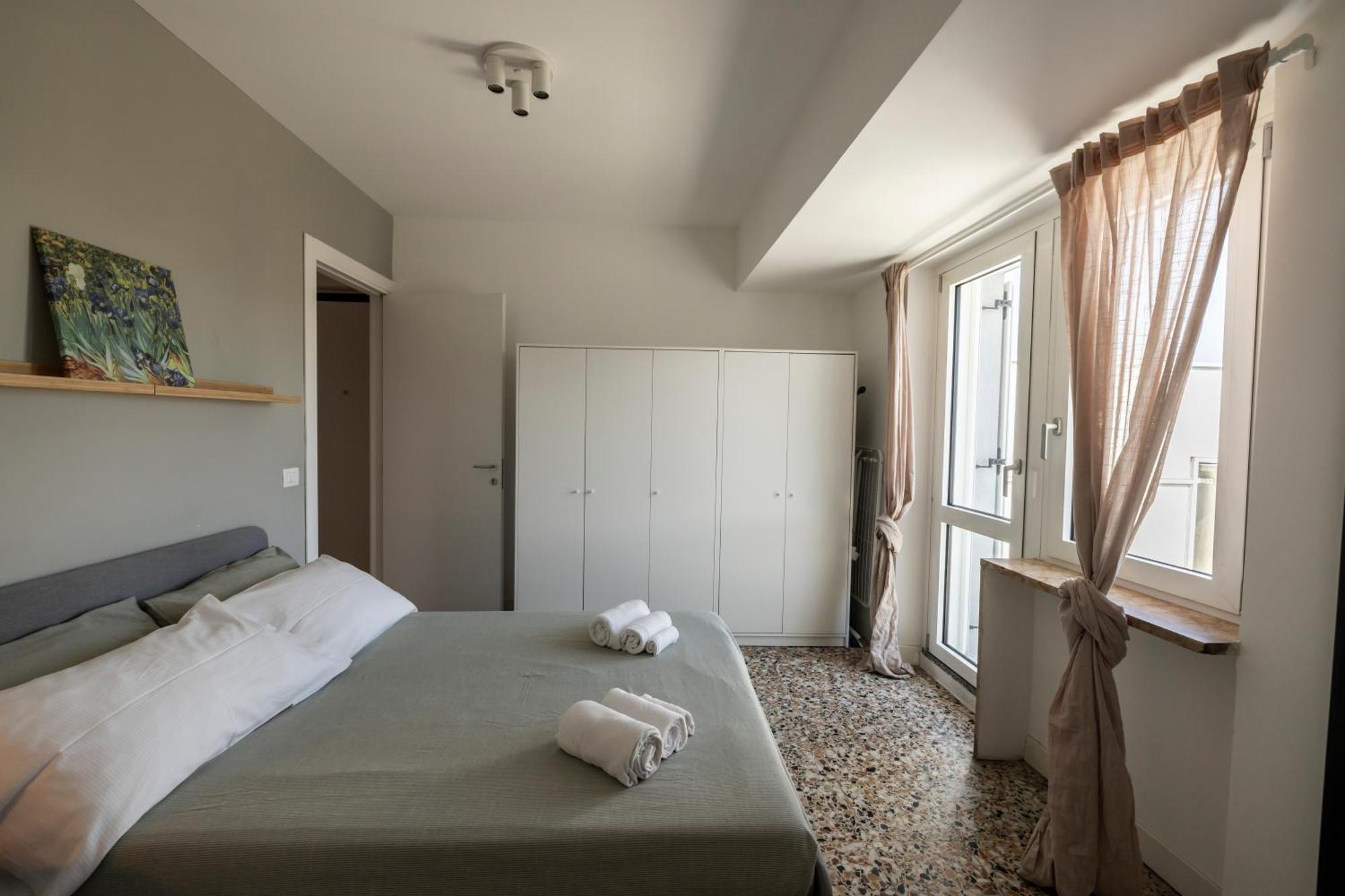 Top Living Apartments - Carducci Турин Экстерьер фото