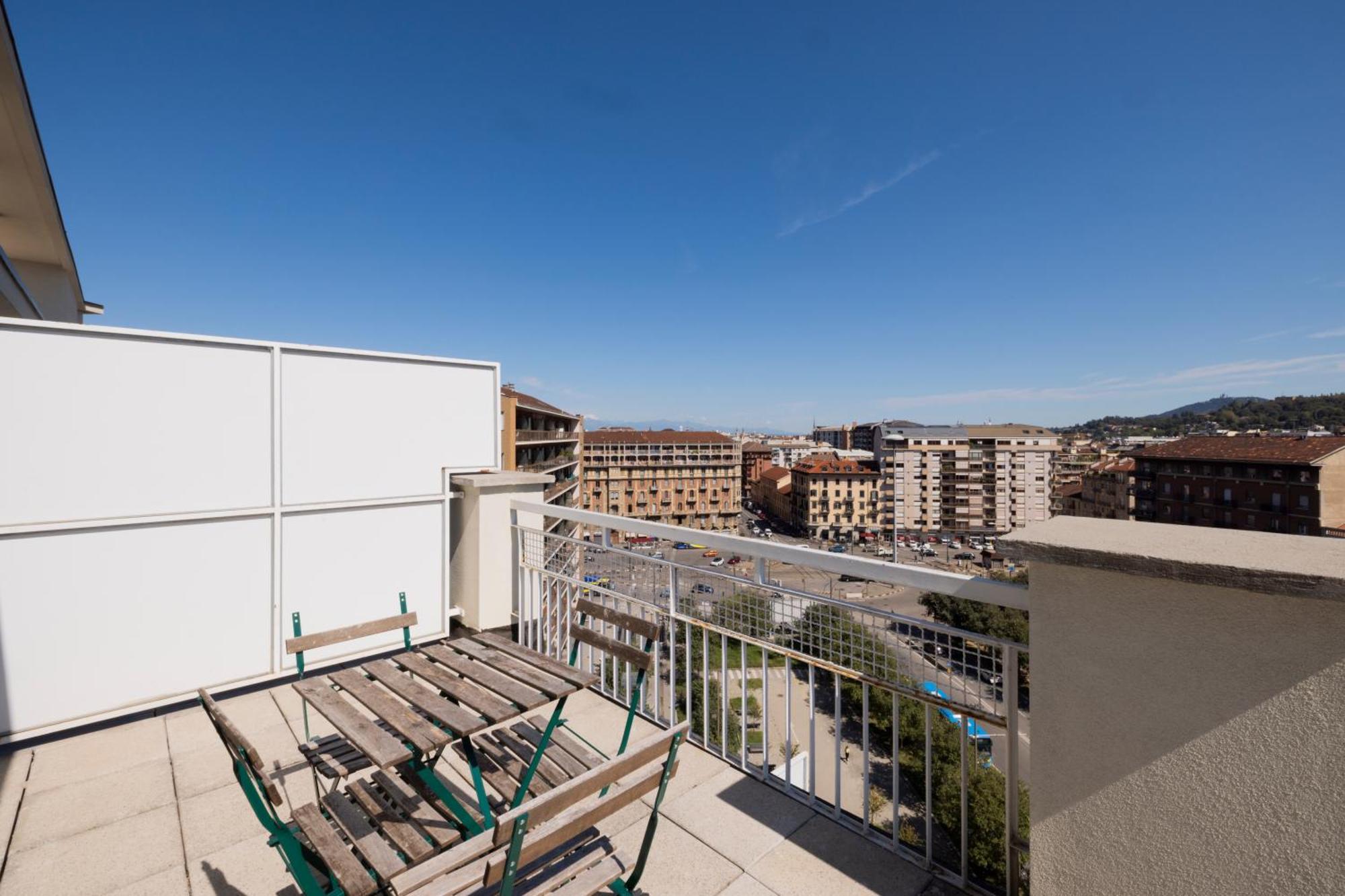 Top Living Apartments - Carducci Турин Экстерьер фото